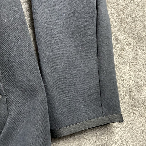 Nike Tech Fleece NBA Sacramento Kings Mens Large Fitted Black Pullover Hoodie - Picture 6 of 16